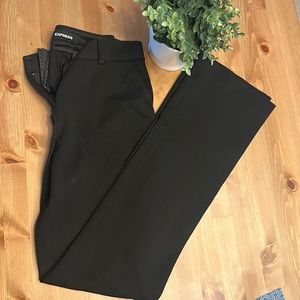 Express dress pants. Size 2R. Black. Like new.